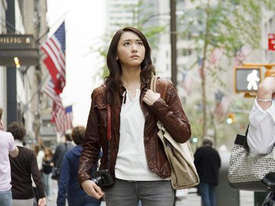 【10分で読める映画】映画「ハナミズキ」レビュー—｜10年越しの想いが紡ぐ、切なくも温かな愛の物語