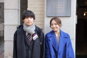 『アンサンブル』川口春奈＆松村北斗が共演！現実主義×理想主義のリーガルラブストーリーが開幕