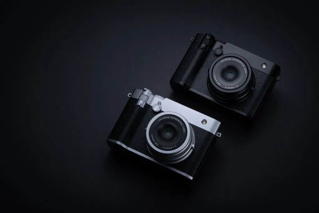FUJIFILM GFX100RF