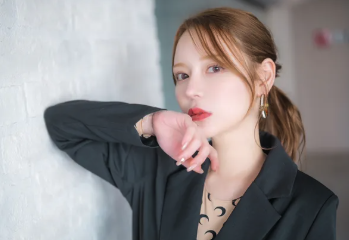 【速報】YouTuberヒカル、結婚を電撃発表！お相手は「進撃のノア」さん　交際ゼロ日婚の真相も語る