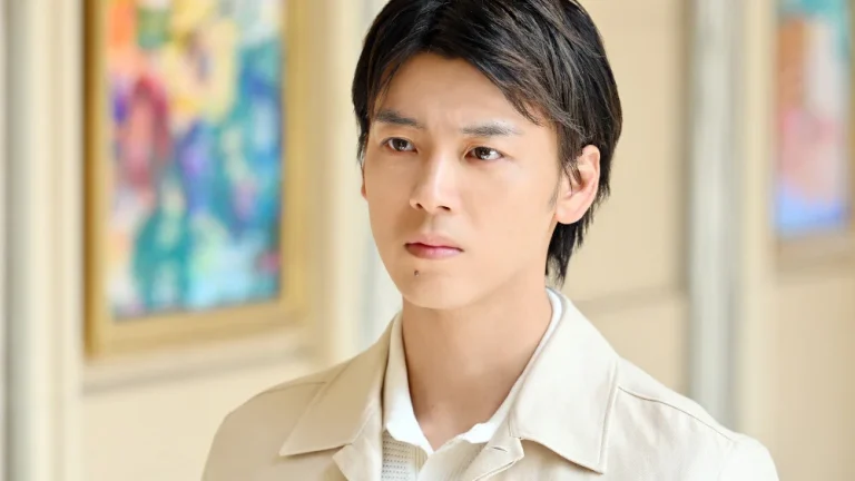 竹内涼真が“好青年”を脱いだ日｜仮面ライダーから怪演俳優へ、進化の全記録