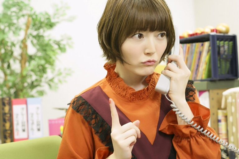 花澤香菜の声が“刺さる理由”─鬼滅・物語・サイコパスまで貫く演技の真髄
