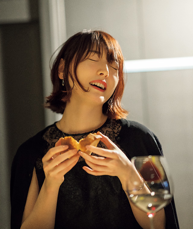 花澤香菜の声が“刺さる理由”─鬼滅・物語・サイコパスまで貫く演技の真髄