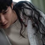 渡辺翔太の今、俳優としての進化｜Snow Manと歩む恐怖体験の舞台裏