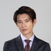 向井康二、知的でクールな副社長に！アイドルの枠を超える俳優としての現在地