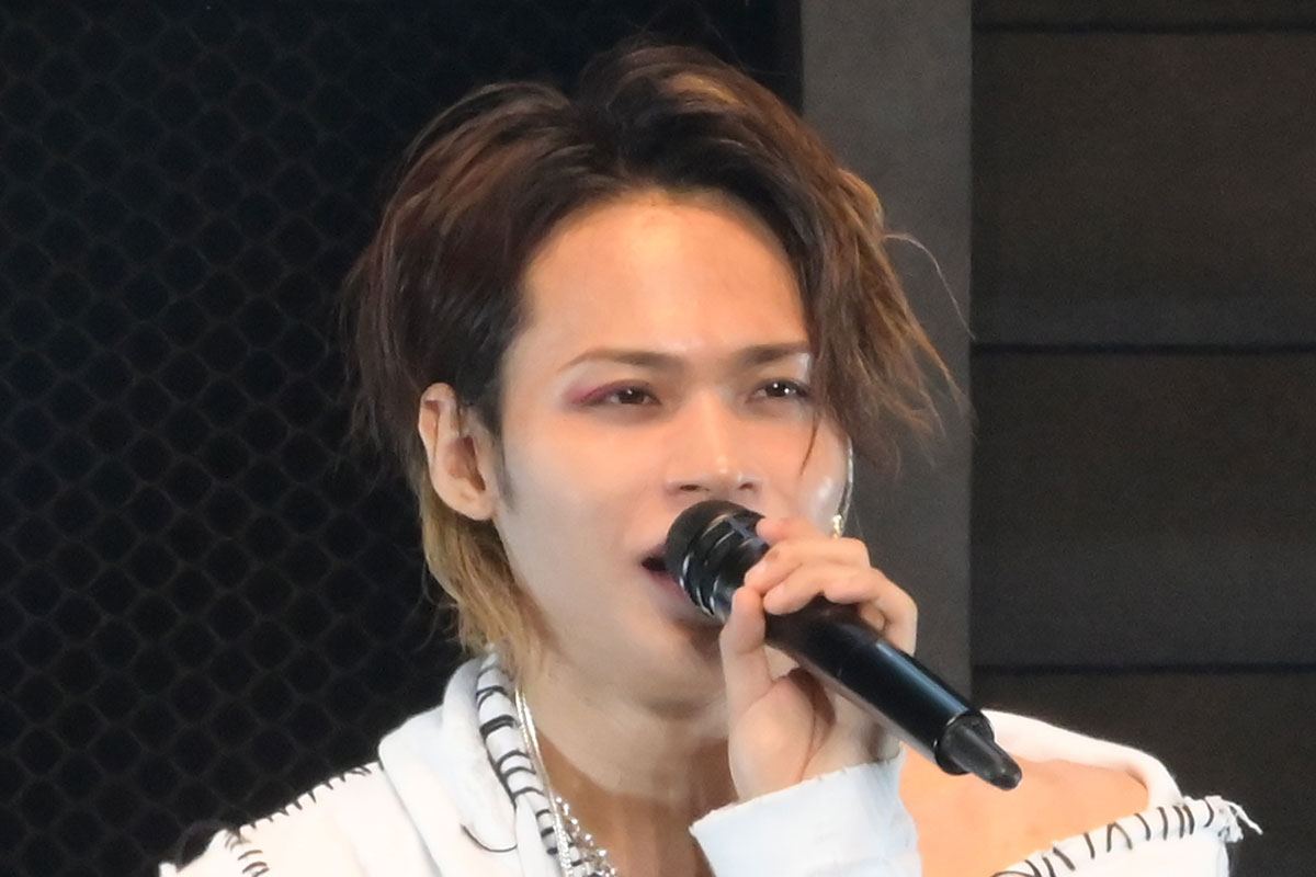 KAT-TUN解散からの“答え合わせ”─11月ライブ開催と3人の「今」を追う