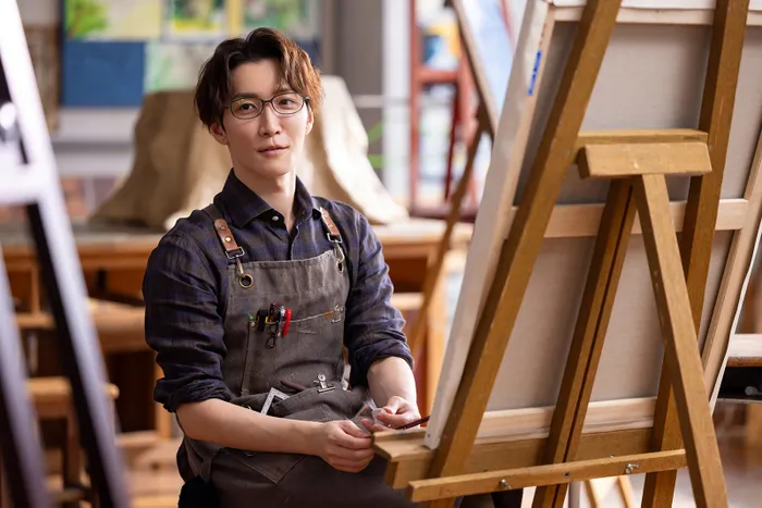 Snow Man渡辺翔太、なぜ“霊を引き寄せる男”を演じられたのか─優しさと苦悩の裏側に迫る