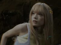 「自分とは何者か」に挑み続ける平手友梨奈―その言葉と姿が問いかけるもの