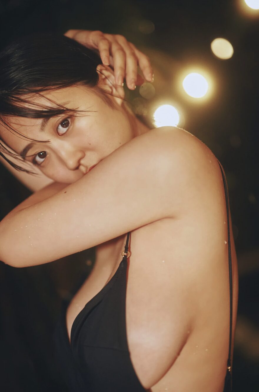 福井梨莉華、グラビア界の新星が魅せた“素顔”─写真集で見せる女優としての現在地とは？