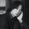 綾野剛が“愛に翻弄される男”を演じる理由─役者人生に刻んだ“唯一無二の体験”とは