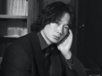 綾野剛が“愛に翻弄される男”を演じる理由─役者人生に刻んだ“唯一無二の体験”とは
