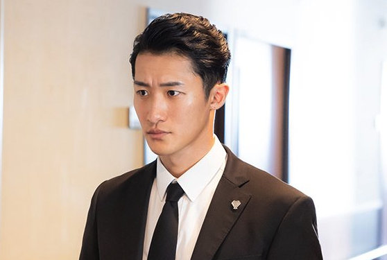 岩本照、ボディガード役でさらなる進化へ｜新たな挑戦と成長