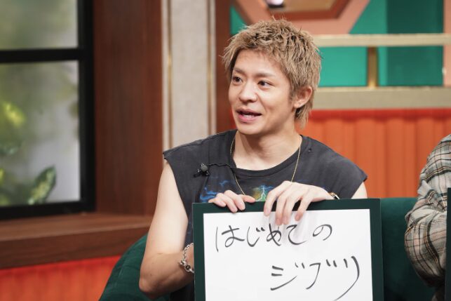 Number_iが語る“飛躍の2025年”｜ホルモン×SixTONESとの熱狂コラボも！