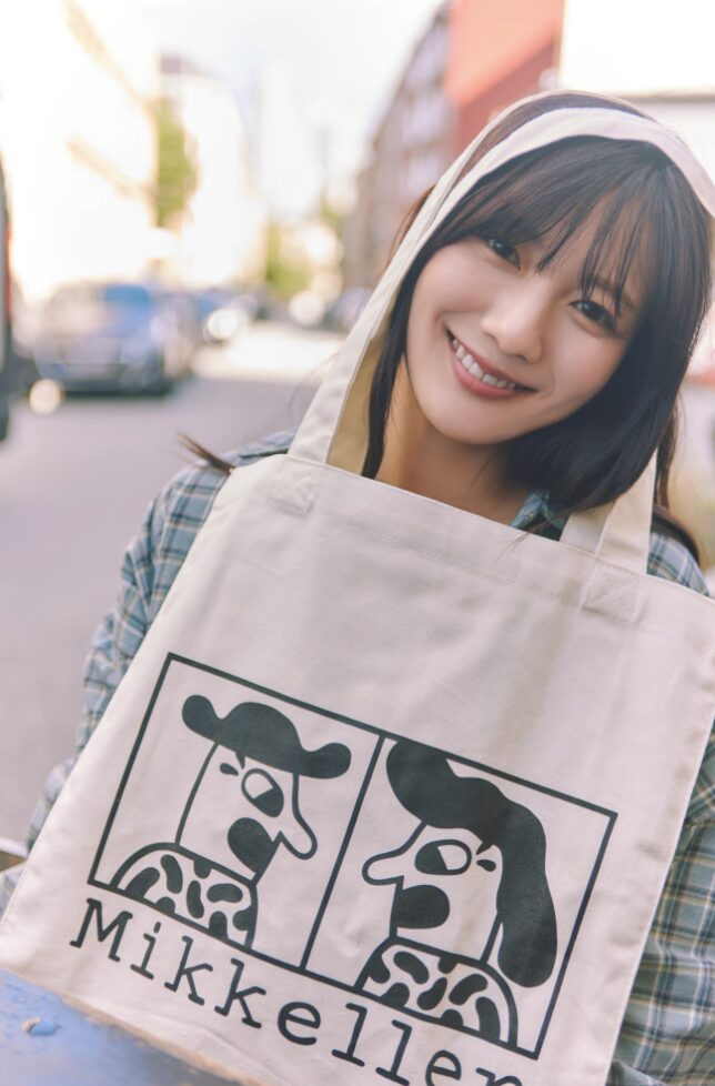 河田陽菜、“素の笑顔”と進化の今｜日向坂46の“癒し”が北欧で魅せた瞬間