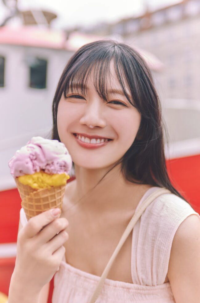 河田陽菜、“素の笑顔”と進化の今｜日向坂46の“癒し”が北欧で魅せた瞬間