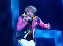香取慎吾、変わらない遊び心と大人の奥行き ― 新作舞台出演を機に見る、多彩な活動の真意