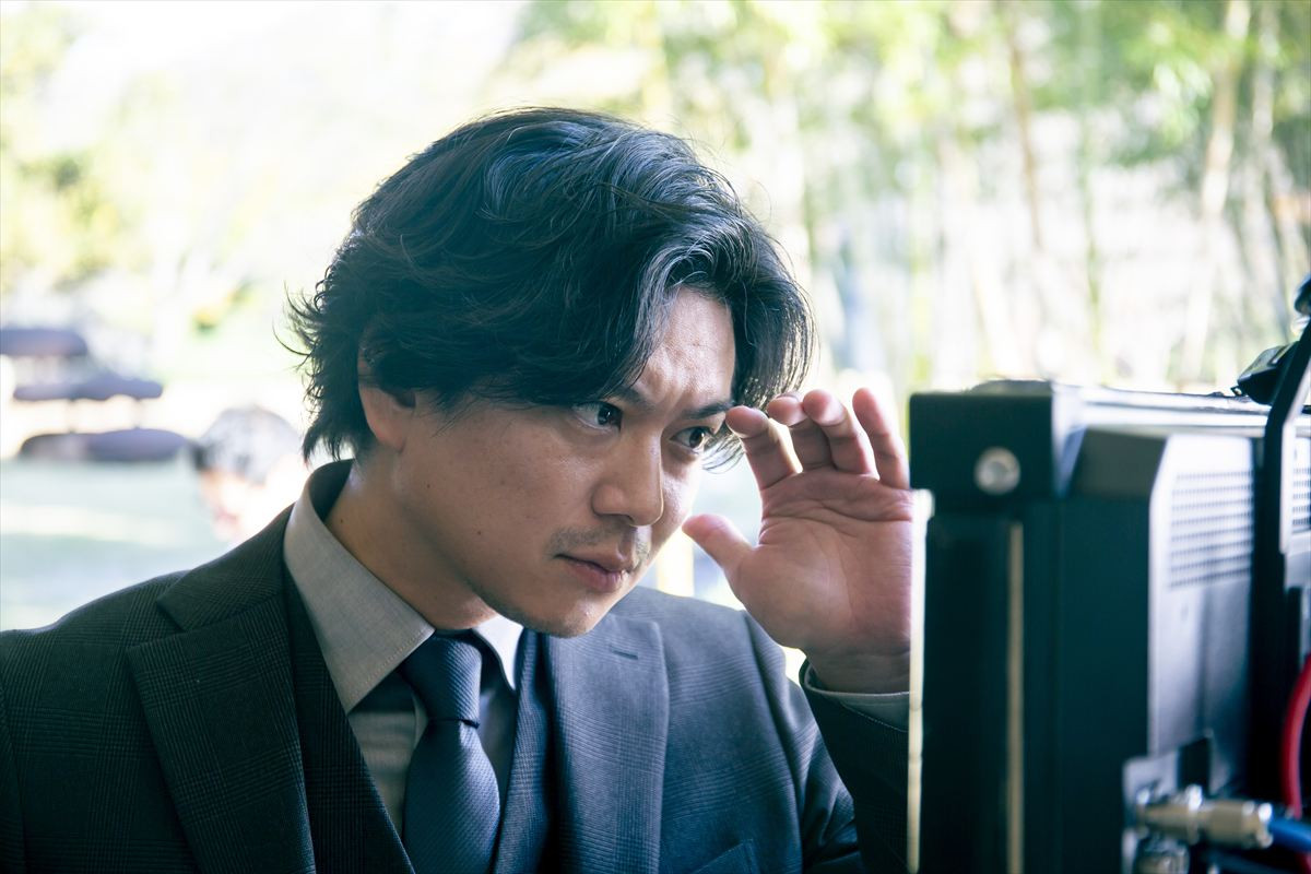 表現者・加藤シゲアキ ─ 役者、小説家、音楽家、その先にあるもの