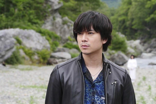 表現者・加藤シゲアキ ─ 役者、小説家、音楽家、その先にあるもの