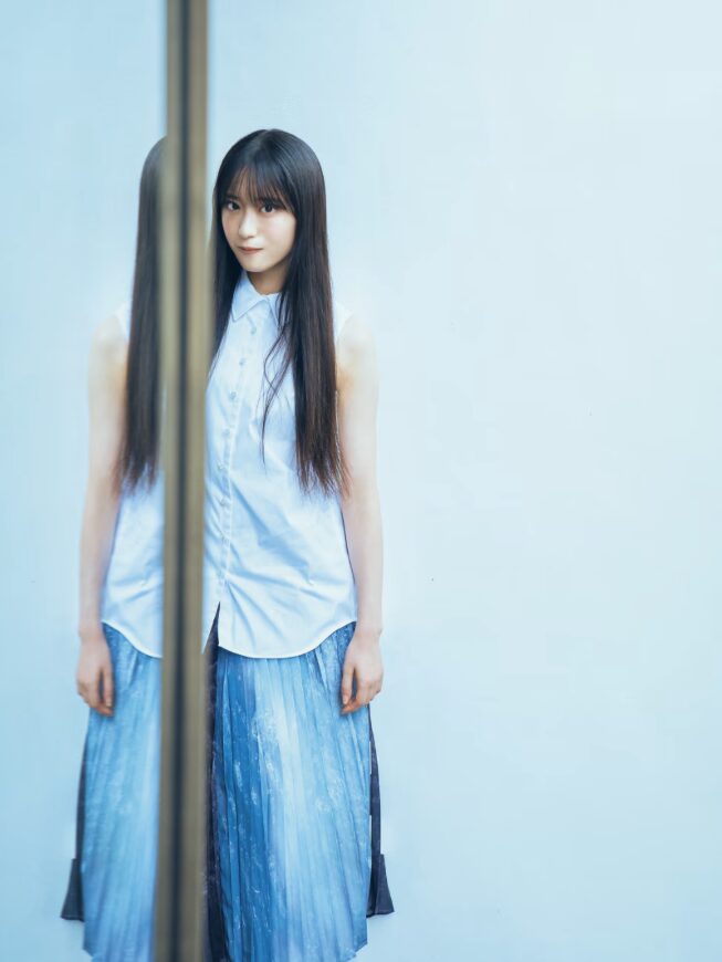 13thシングルで初センター!櫻坂46・村井優、週刊少年マガジン巻頭8Pで魅せた“変化の瞬間”