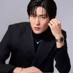 「目黒蓮 × ブルガリ」―Snow Manの“モード顔”が語る、ジュエリーと“新たな輝き”の物語