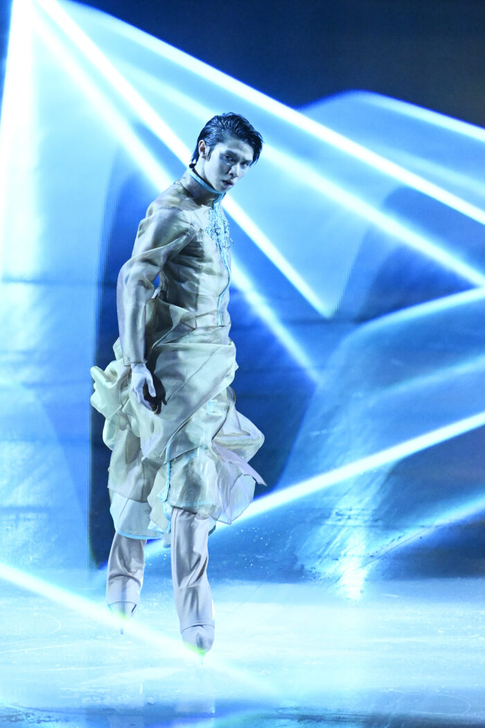 羽生結弦という表現者を写す──能登直の視線が結晶化した「THE ART」と現在地