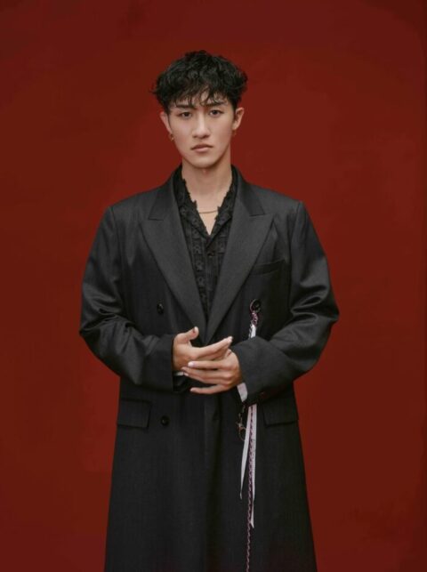 岩本照がいま舞台で挑む理由とは？Snow Man随一の肉体派が“物語を生きる俳優”になるまで