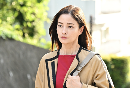 『リブート』第1話考察伏線まとめ｜一香の正体は誰？夏海成り代わり説と“甘いもの”違和感の真相｜