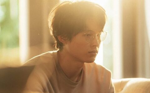 松村北斗の評価が止まらない――話題賞受賞で証明された表現力と俳優としての覚悟