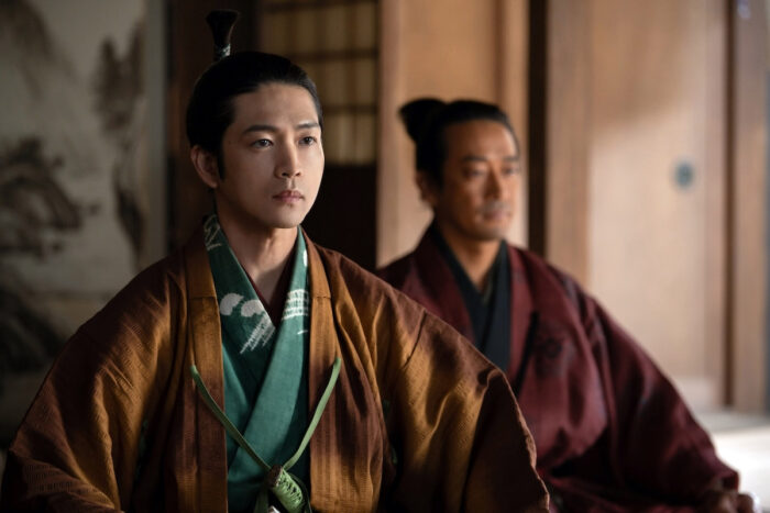 静かな視線の奥で何を企んでいるのか――松下洸平という俳優が今、最も面白い理由